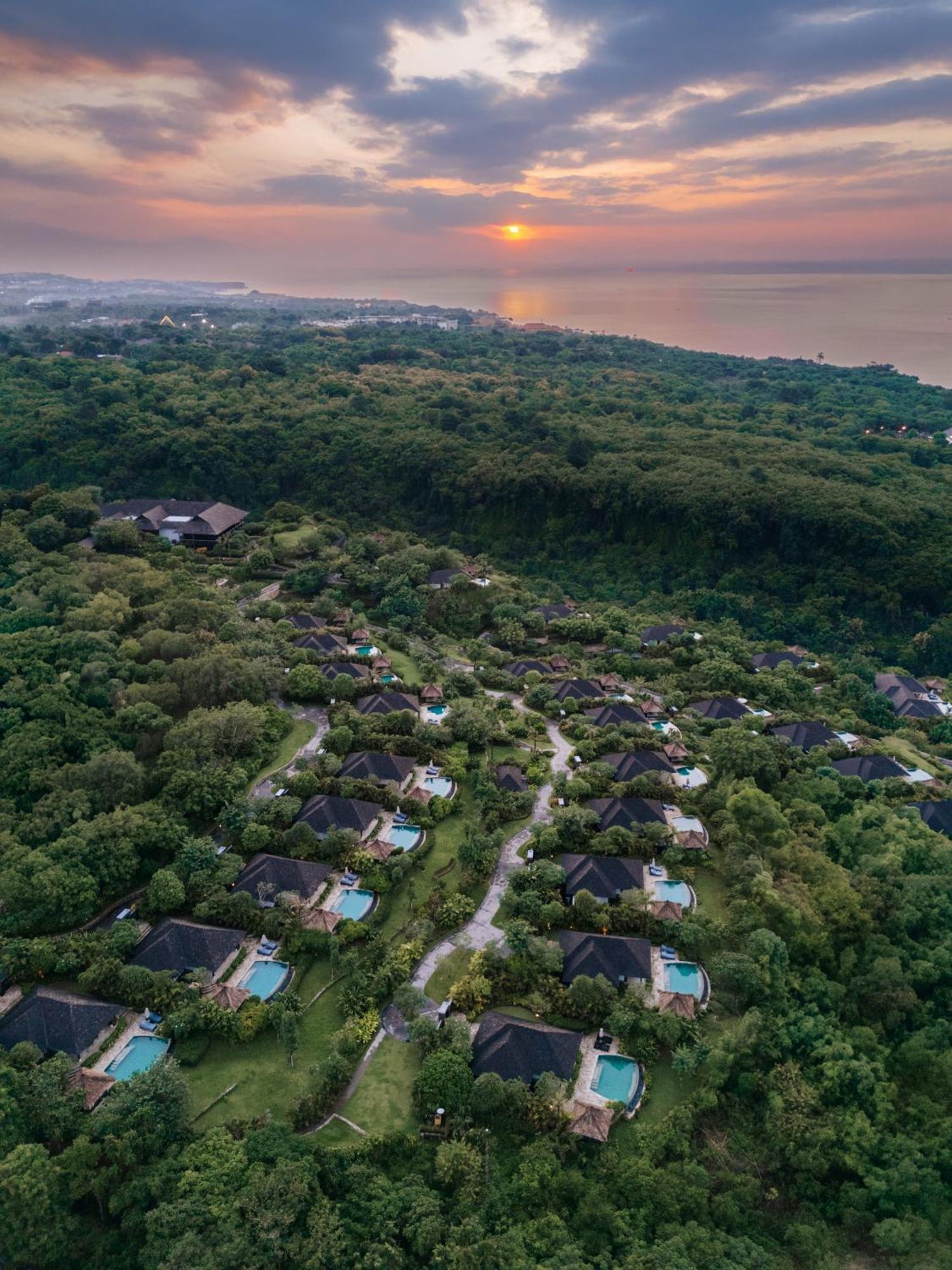 Raffles Bali Hotell Jimbaran Exteriör bild