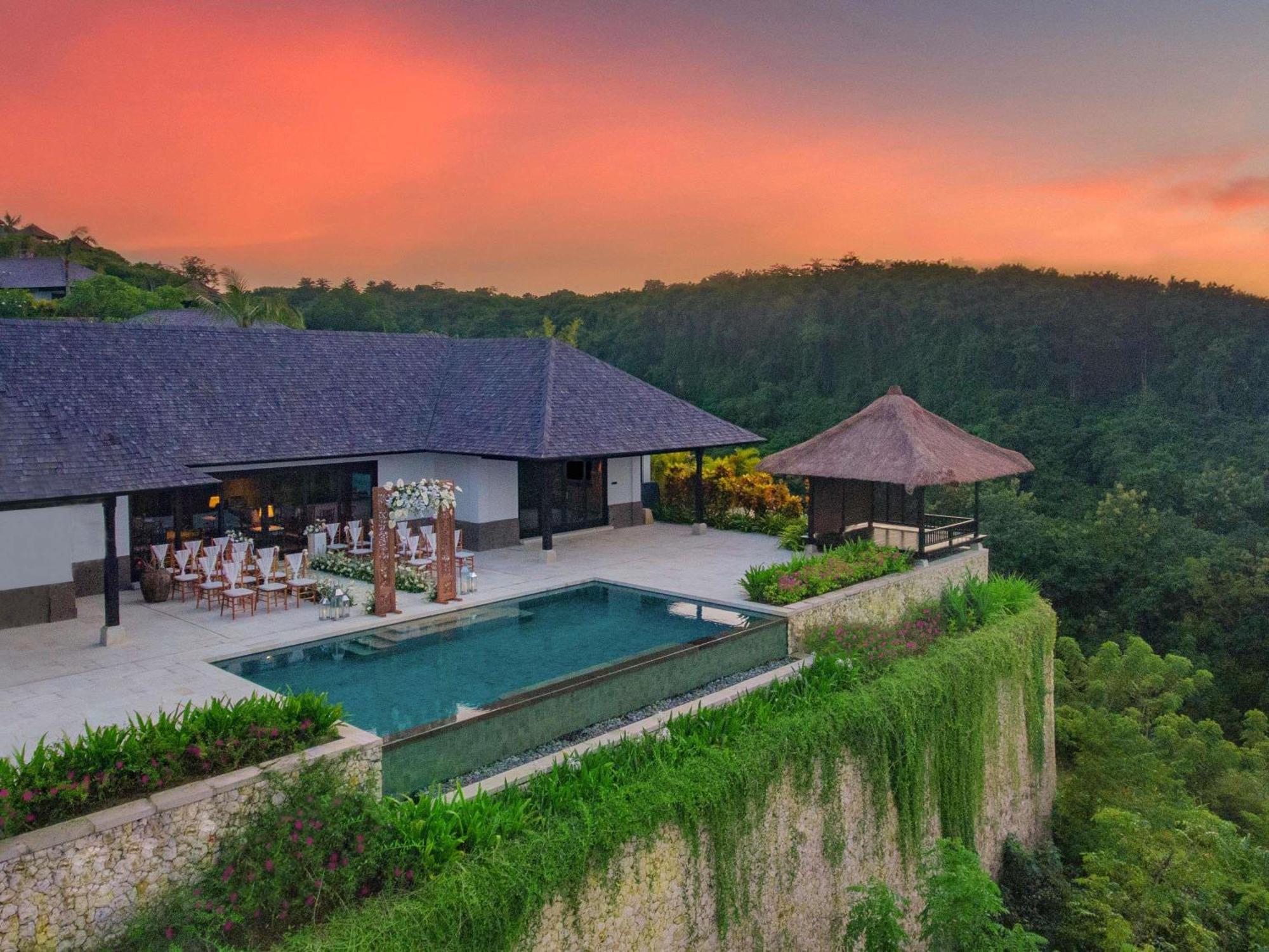 Raffles Bali Hotell Jimbaran Exteriör bild